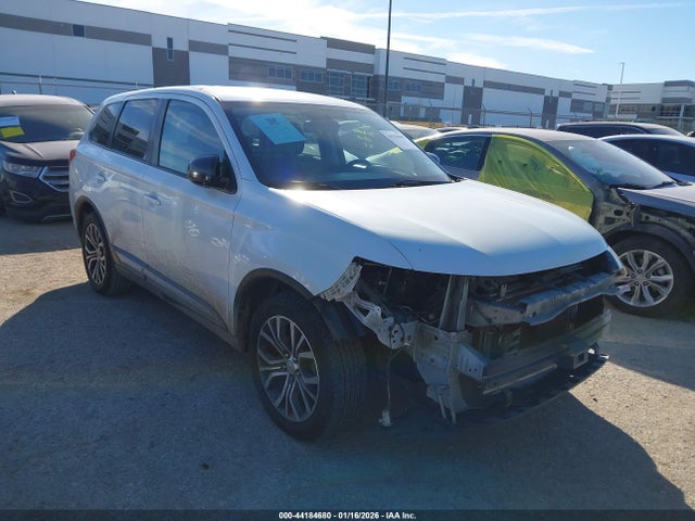 2016 MITSUBISHI OUTLANDER JA4AD2A35GZ008589 Photo 0