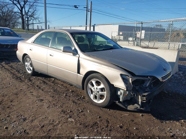 2001 LEXUS ES 300 JT8BF28G110335644