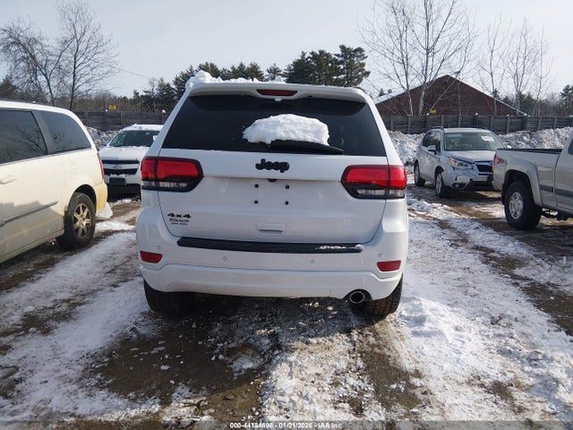 1C4RJFAG4LC284559 Jeep Grand Cherokee Altitude 4x4