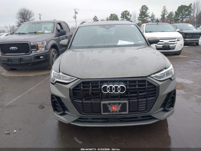 44184713 :رقم المزاد ، WA1EECF35M1088581 vin ، 2021 Audi Q3 Premium Plus 45 Tfsi S Line Quattro Tiptronic مزاد بيع