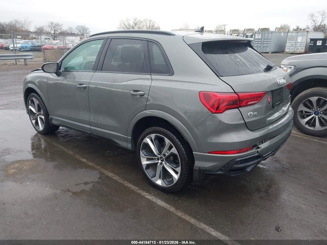 2021 AUDI Q3 WA1EECF35M1088581 Photo 2