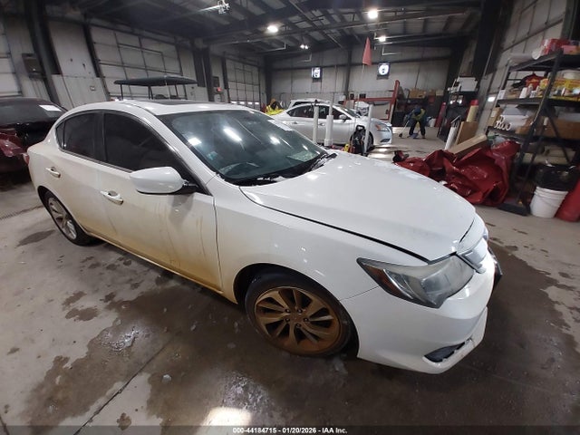 2016 ACURA ILX 19UDE2F38GA021653
