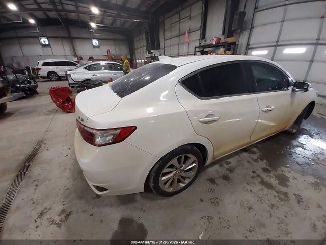 2016 ACURA ILX 19UDE2F38GA021653 Photo 3