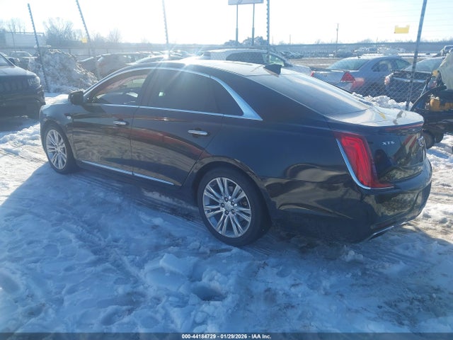 2018 CADILLAC XTS 2G61M5S31J9132482 Photo 2