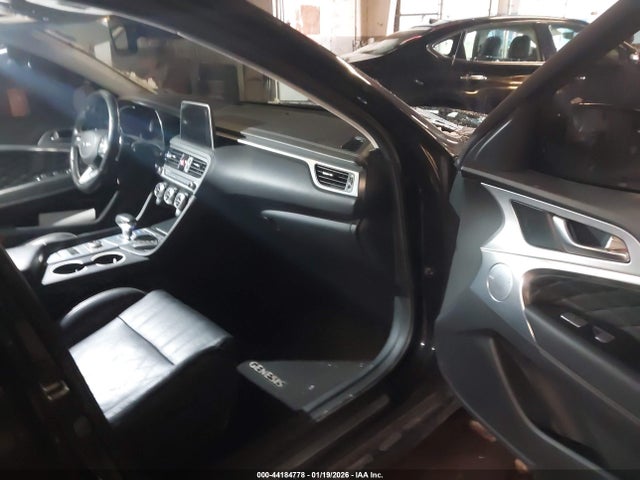 2019 GENESIS G70 KMTG34LE2KU025757 Photo 4