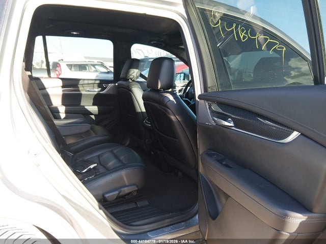 44184779 :رقم المزاد ، 1GYKPGRS4MZ135270 vin ، 2021 Cadillac Xt6 Awd Sport مزاد بيع