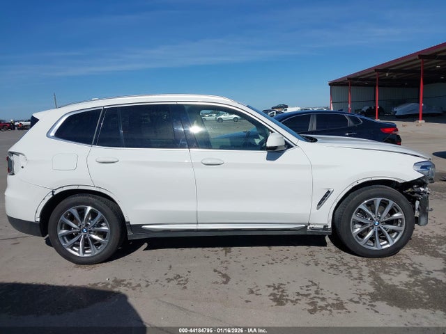 5UXTR7C54KLF31711 BMW X3 Sdrive30i