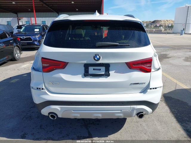 5UXTR7C54KLF31711 BMW X3 Sdrive30i