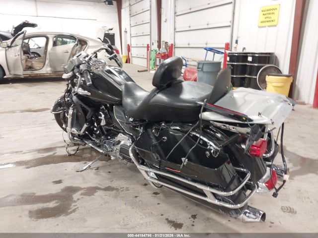 2014 HARLEY-DAVIDSON FLHTK 1HD1KEL16EB690721 Photo 2
