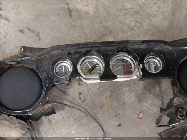 2014 HARLEY-DAVIDSON FLHTK 1HD1KEL16EB690721 Photo 6