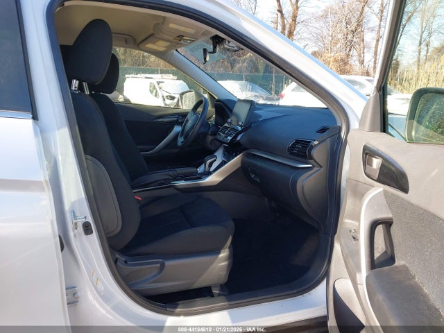 2024 MITSUBISHI ECLIPSE CROSS JA4ATVAA0RZ046818 Photo 4