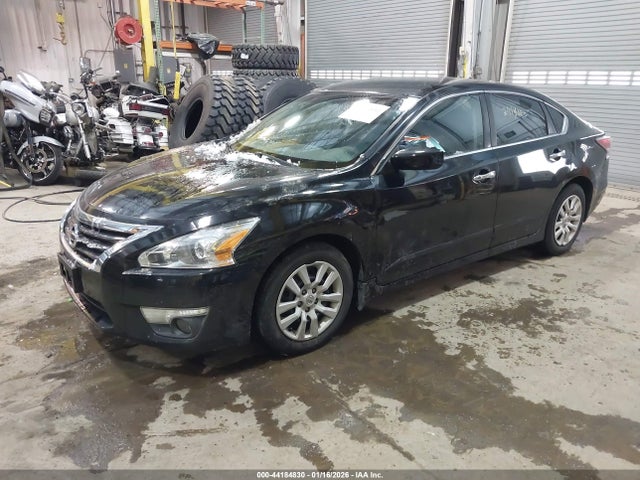 Nissan Altima 2015 1N4AL3AP1FC453100 Image 2