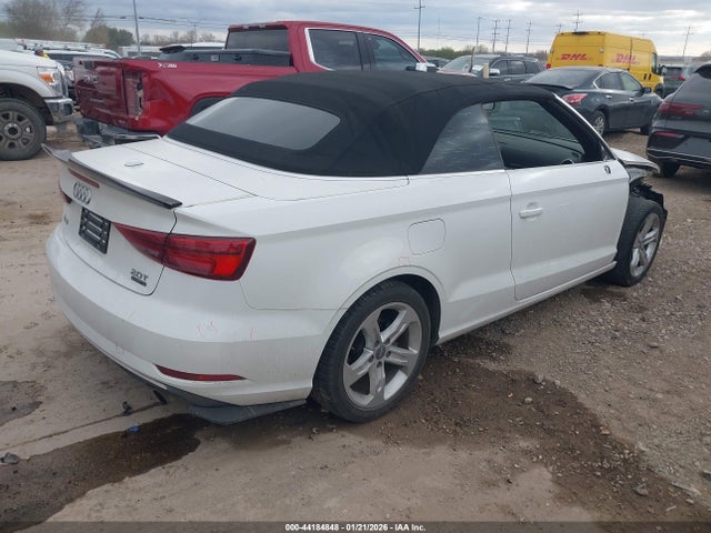 2018 AUDI A3 WAU78LFF6J1019598 Photo 3