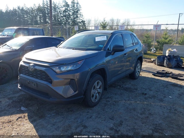 2T3F1RFV1LC095426 Toyota RAV4 LE