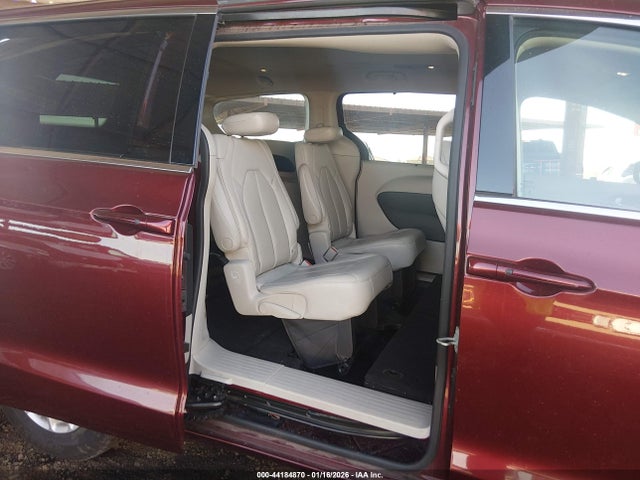 Chrysler Voyager Lxi 2021 2C4RC1DG6MR520369 Image 8