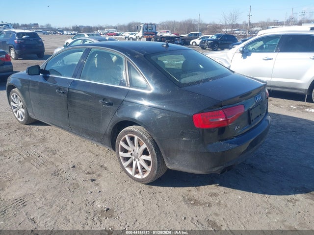2013 AUDI A4 WAUHFAFLXDN041816 Photo 2