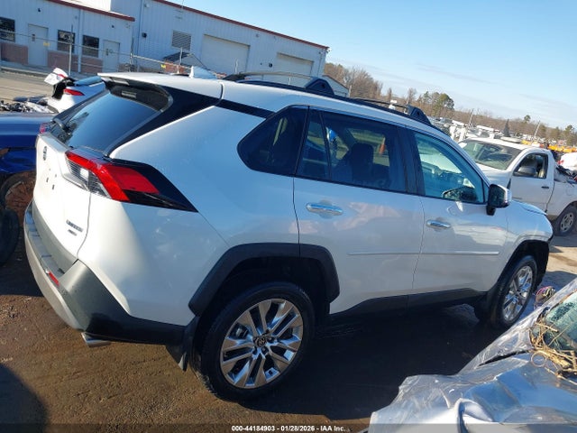 44184903 :رقم المزاد ، 2T3N1RFV6SW579665 vin ، 2025 Toyota Rav4 Limited مزاد بيع
