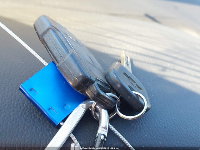 3GCUKREC9JG100890 Chevrolet Silverado 1500 2lt