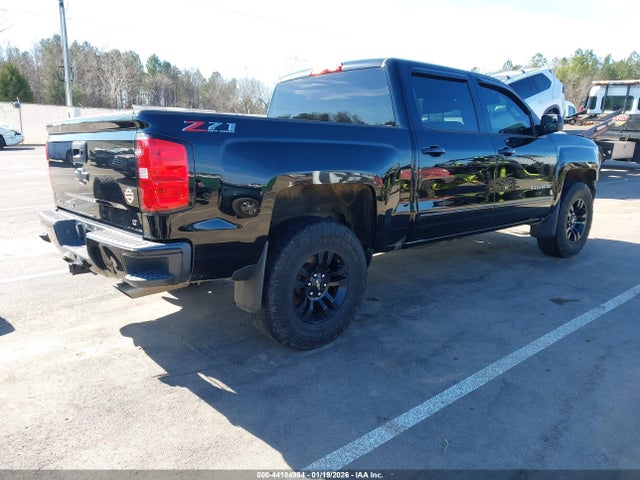 3GCUKREC9JG100890 Chevrolet Silverado 1500 2lt