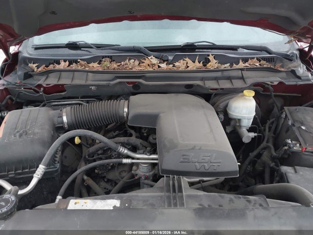 44185009 :رقم المزاد ، 1C6RR7LGXDS602288 vin ، 2013 Ram 1500 Slt مزاد بيع