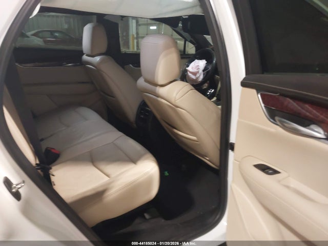 Продаж на аукціоні авто 2018 Cadillac Xt5 Luxury, vin: 1GYKNCRS3JZ248556, номер лоту: 44185024