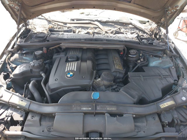 44185028 :رقم المزاد ، WBAWR33508P152224 vin ، 2008 Bmw 328i مزاد بيع