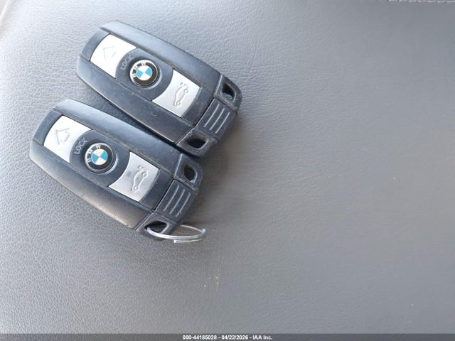 44185028 :رقم المزاد ، WBAWR33508P152224 vin ، 2008 Bmw 328i مزاد بيع