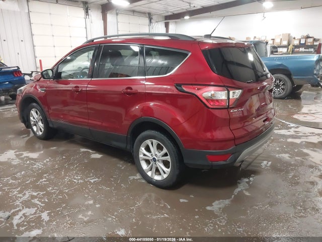1FMCU9GD0JUC10571 Ford ESCAPE SE