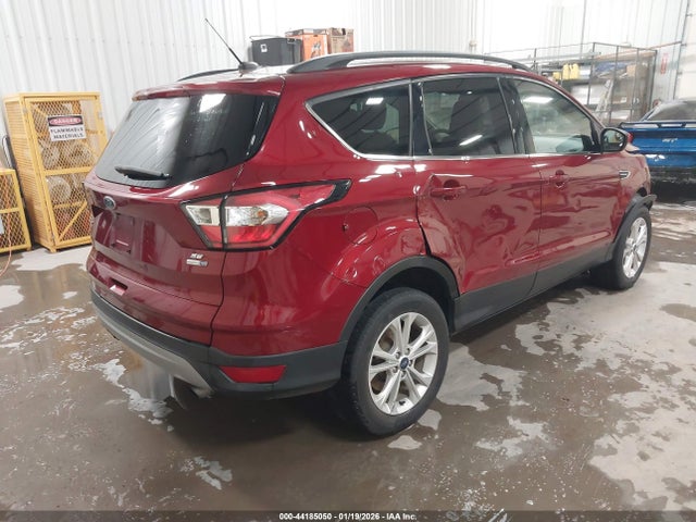 1FMCU9GD0JUC10571 Ford ESCAPE SE