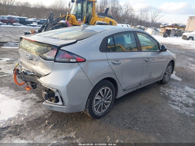 KMHC75LJ8LU063592 Hyundai Ioniq Electric Se