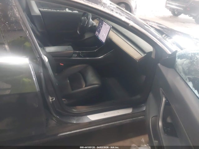 Tesla Model 3 Long Range/performance 2018 5YJ3E1EB4JF106128 Image 5