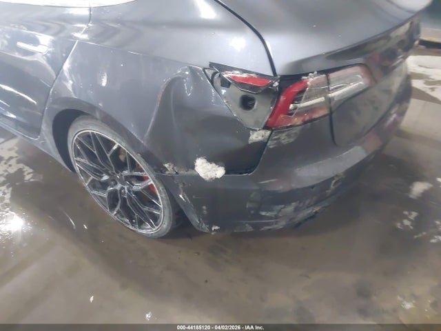 Tesla Model 3 Long Range/performance 2018 5YJ3E1EB4JF106128 Image 6