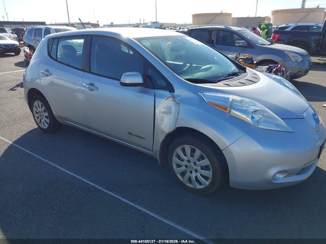Nissan LEAF S 2014 1N4AZ0CP5EC336323 Image 6