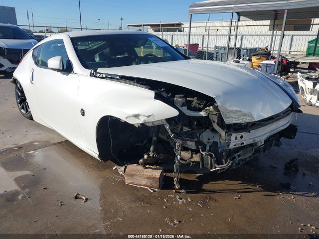 2017 NISSAN 370Z JN1AZ4EH2HM951842 Photo 5