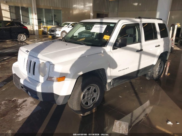 Продажа на аукционе авто 2012 Jeep Patriot Sport, vin: 1C4NJRBB0CD598111, номер лота: 44185166