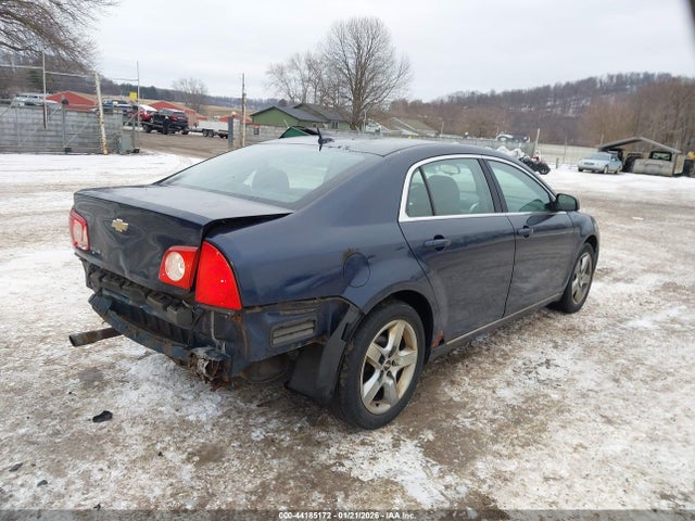 2010 CHEVROLET MALIBU 1G1ZC5EB0AF105702 Photo 3