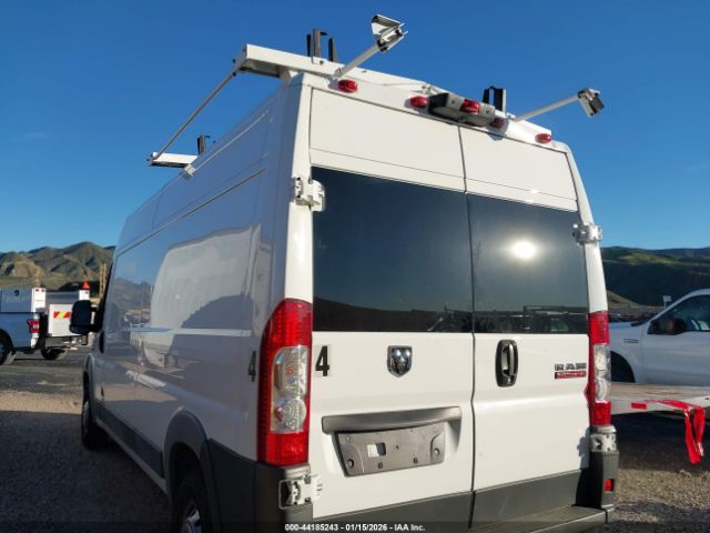 2018 RAM PROMASTER 2500 3C6TRVDG4JE105521 Photo 2