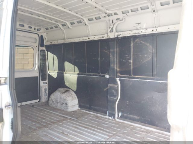 2018 RAM PROMASTER 2500 3C6TRVDG4JE105521 Photo 7