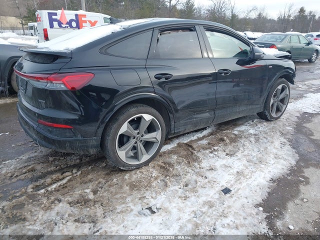 2024 AUDI Q4 SPORTBACK E-TRON WA14UBFZ3RP074793 Photo 3