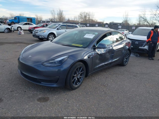 2023 TESLA MODEL 3 5YJ3E1EB5PF684232 Photo 1