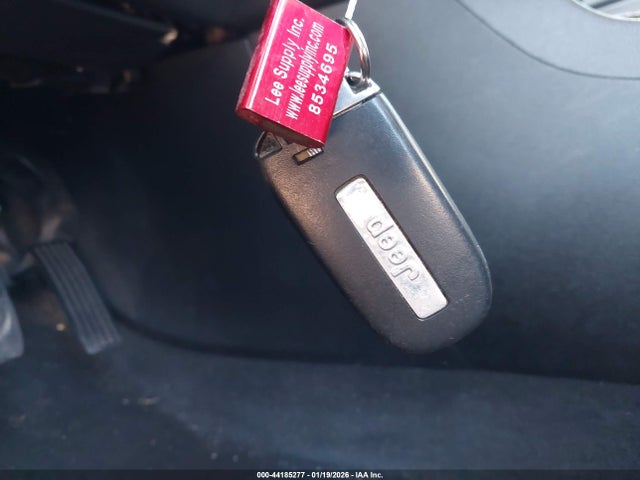 2020 JEEP CHEROKEE 1C4PJLLB2LD620355 Photo 10