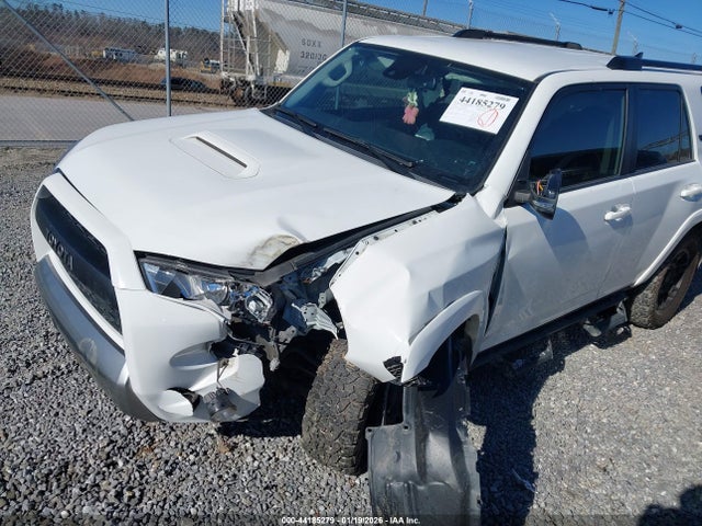 2022 TOYOTA 4RUNNER JTERU5JR2N6043258 Photo 5