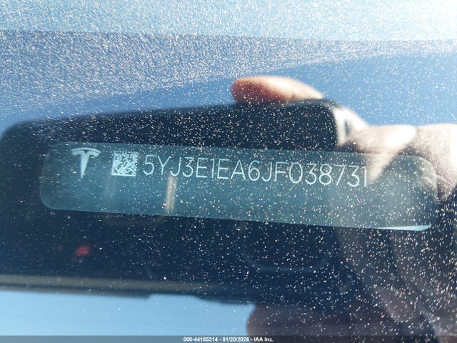 2018 TESLA MODEL 3 5YJ3E1EA6JF038731 Photo 8