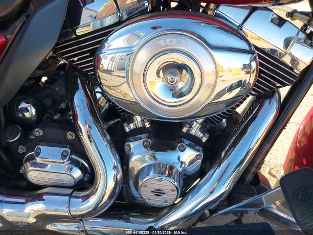 2012 HARLEY-DAVIDSON FLHTCU 1HD1FCM17CB684978 Photo 7