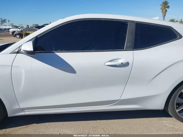 Hyundai Veloster 2.0 Premium 2020 KMHTG6AF2LU028731 Image 14