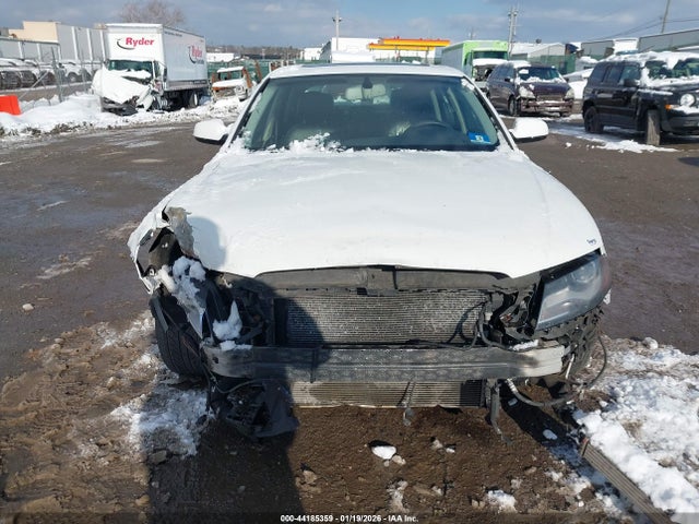 Продаж на аукціоні авто 2012 Audi A4 2.0t Premium, vin: WAUFFAFL5CN007207, номер лоту: 44185359