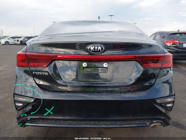 3KPF24AD7LE209289 KIA Forte Lxs