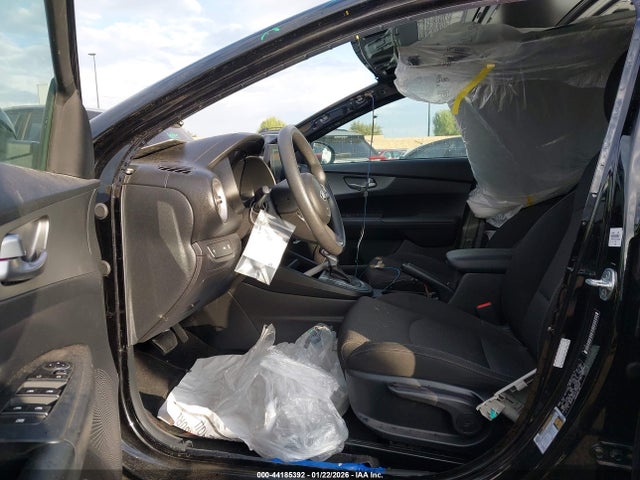 3KPF24AD7LE209289 KIA Forte Lxs