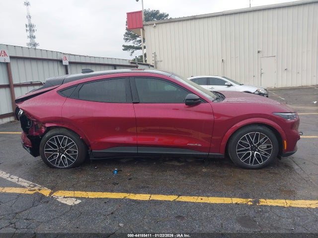 Ford Mustang Mach-e Premium 2025 3FMTK3SU3SMA44255 Image 13