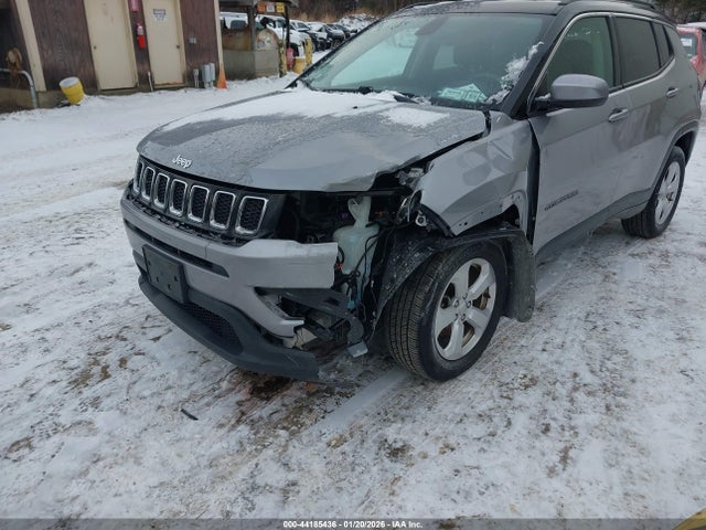 Продажа на аукционе авто 2019 Jeep Compass Latitude 4x4, vin: 3C4NJDBB0KT703287, номер лота: 44185436